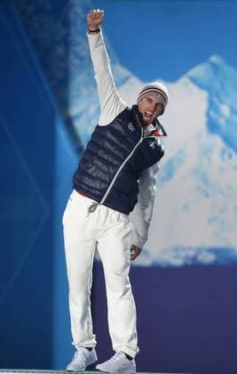 (140218) -- SOCHI, Feb. 18, 2014 (Xinhua) -- Gold medalist Pierre Vaultier of France celebrates at the victory ceremony for men s snowboard cross at the 2014 Sochi Winter Olympic Games in Sochi, Russia, Feb. 18, 2014. (Xinhua Wang Haofei) (SP)OLY-RUSSIA-SOCHI-SNOWBOARD-MEN S SNOWBOARD CROSS 