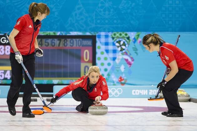 19.02.2014 Sochi, Krasnodar Krai, Russia. Great Britain vice-skip Anna SLOAN delivers a stone during the semifinal of the Women s Curling competition between Great Britain and Canada from the Ice Cube Curling Centre, Coastal Clustre - XXII Olympic Winter Games xCraigxMercerx  ActionPlus11500102