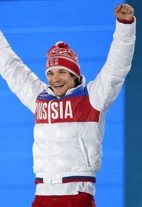 (140219) -- SOCHI, Feb. 19, 2014 (Xinhua) -- Gold medalist Vic Wild of Russia poses during the awarding ceremony for the men s parallel giant slalom finals at the 2014 Sochi Winter Olympic Games in Sochi, Russia, Feb. 19, 2014. (Xinhua Wang Haofei) (SP)OLY-RUSSIA-SOCHI-SNOWBOARD-MEN S PARALLEL GIANT SLALOM FINALS 