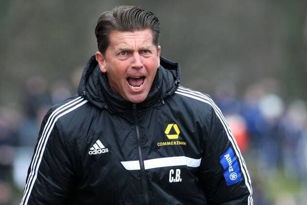 Frauen-Bundesliga, 11. Spieltag: 1. FFC Frankfurt - VfL Wolfsburg am Samstag (22.02.2014) im Stadion am Brentanobad in Frankfurt am Main. Cheftrainer Colin Bell (1. FFC Frankfurt).