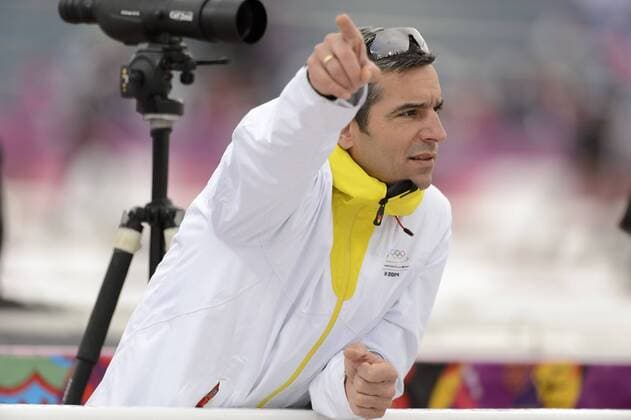 Ricco Groß (Trainer Biathlon) Geste Biathlon 4 x 6 km Staffel der Frauen Laura Cross Country and Biathlon Center XXII. Olympische Winterspiele Sochi, Russland am 21.02.2014
