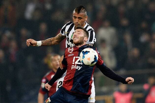 Db Genova 16 03 2014 - campionato di calcio serie A CFC Genua 1893 FC vs Juventus Turin: Arturo Vidal - Andrea Bertolacci 