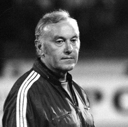 Fußball, EM Finale 1976 in Belgrad, Tschechoslowakei - Deutschland 5:3 i. E EM1976 Finale Deutschland-Tschecheslowakei 3:5 im Elfmeterschießen Trainer Vaclaw Jezec (CSSR) HM