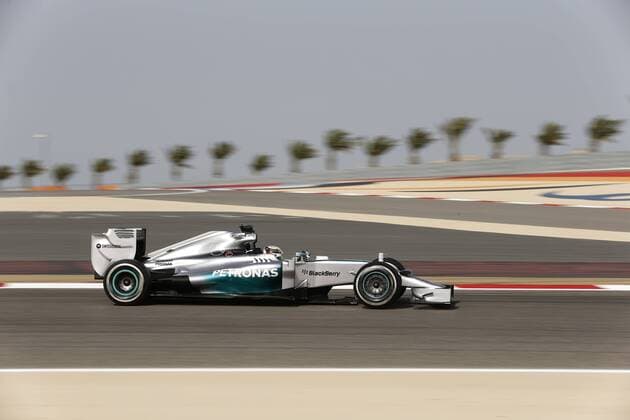 Motorsports: FIA Formula One World Championship 2014, Grand Prix of Bahrain, 44 Lewis Hamilton (GBR, Mercedes AMG Petronas F1 Team), xHOCHxZWEIx