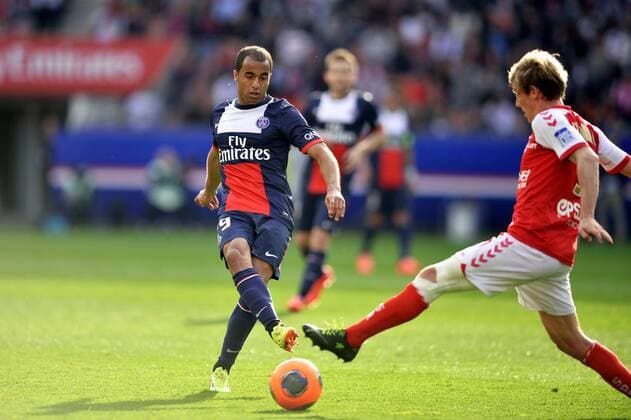 Lucas (psg) - Franck Signorino (rei) FOOTBALL : Paris SG vs Reims - Ligue 1 - 05 04 2014 AnthonyBIBARDFEP 