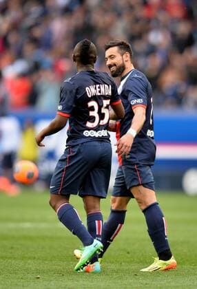 Ezequiel Lavezzi (psg) - Kevin Ongenda (psg) FOOTBALL : Paris SG vs Reims - Ligue 1 - 05 04 2014 AnthonyBIBARDFEP 