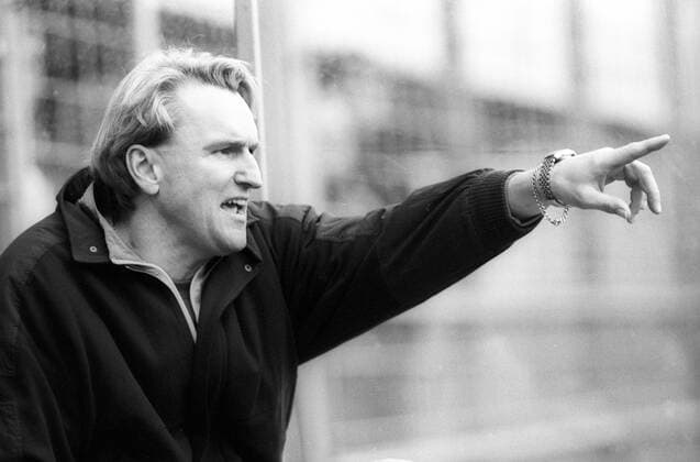 Stuttgarter Kickers Amateure - VfB Stuttgart Amateure: Trainer Jochen Rücker (VfB)