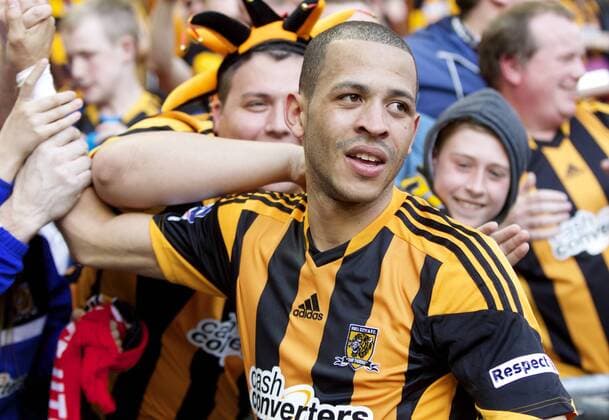 13.04.2014. London, England. Liam Rosenior of Hull City celebrates with the Hull City fans after the FA Cup Semi-Final between Hull City and Sheffield United from Wembley Stadium. xNigelxCookex  ActionPlus11515644