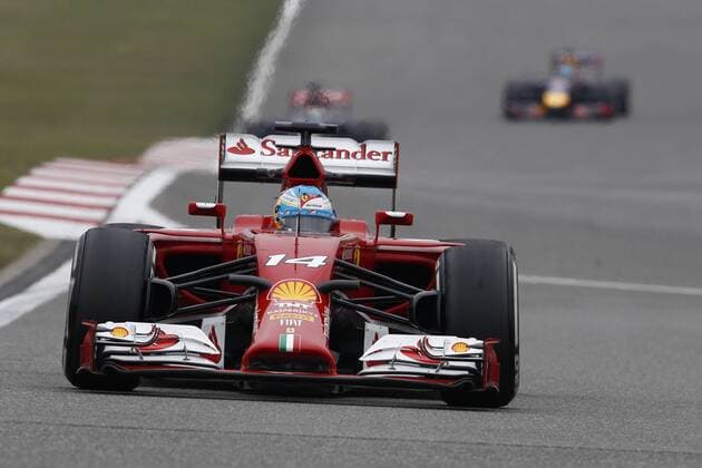 Motorsports: FIA Formula One World Championship 2014, Grand Prix of China, 14 Fernando Alonso (ESP, Scuderia Ferrari), xHOCHxZWEIx