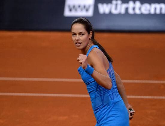 Ana Ivanovic (SRB) macht die Faust und jubelt. Porsche Tennis Grand Prix, 2014, Stuttgart, Germany.