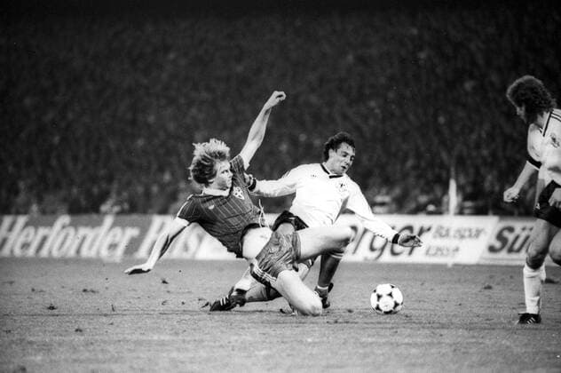 Felix Magath (BR Deutschland) gegen Glenn Strömberg (Schweden)