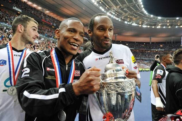 joie Claudio Beauvue - Jeremy Sorbon (Guingamp) FOOTBALL : - Guingamp, Champion Coupe de France - Stade Rennes vs EA Guingamp - 03 05 2014 NLeGouicFEP 