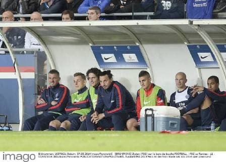 IBRAHIMOVIC Zlatan (PSG) sur le banc de touche FOOTBALL : PSG vs Rennes - L1 - 07 05 2014 JBAutissier Panoramic 