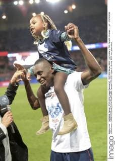 MATUIDI Blaise (PSG) mit Tochter PSG Paris St. Germain - - L1 - 07 05 2014 xJBAutissierx 