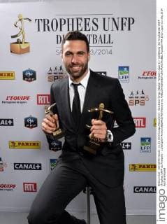 Salvatore Sirigu (Bester Torwart Ligue 1) - Verleihung der Trophäe der UNFP (Trophee UNFP du Football) - 11 05 2014 AnthonyBIBARD FEP Panoramic 