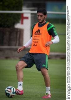 MEXICO CITY, May 14, 2014 - Jesus Corona from Mexico s national soccer team takes part in a training session, in Mexico City, capital of Mexico, on May 14, 2014. (Xinhua Pedro Mera) (ce) (SP)MEXICO-MEXICO CITY-WORLD CUP-MEXICAN TEAM-TRAINING 