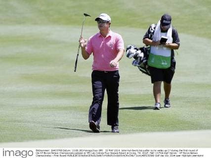 15 MAY 2014: John Huh twirls his putter as he walks up 17 during the first round of the HP Byron Nelson Championship played at TPC Las Colinas Four Season Resort in Irving, TX. GOLF: MAY 15 PGA Golf Herren - HP Byron Nelson Championship - First Round Icon1405150560 EDITORIAL USE ONLY