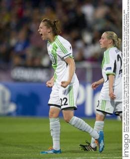 Verena FAISST (VfL) jubelt nach dem Tor zum 3:3 Fussball international UEFA Frauen Championsleague - Finale 2014: Tyresö FF - VfL Wolfsburg im Estadio Do Restelo in Lissabon, Portugal am 22.05.2014,