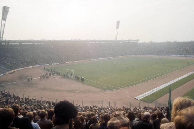 Volksparkstadion Hamburg, Heimspielstätte des Hamburger SV und Austragungsort der WM 1974