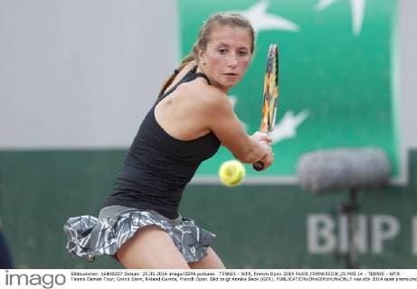 TENNIS - WTA, French Open 2014 PARIS,FRANKREICH,25.MAI.14 - TENNIS - WTA Tennis Damen Tour, Grand Slam, Roland Garros, French Open. Bild zeigt Annika Beck (GER). 