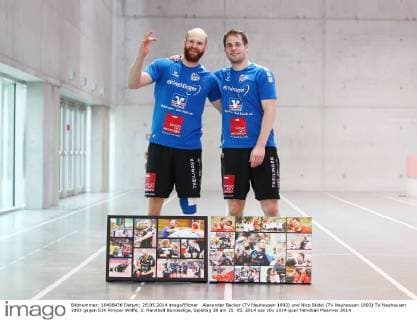 Alexander Becker (TV Neuhausen 1893) und Nico Büdel (TV Neuhausen 1893) TV Neuhausen 1893 gegen DJK Rimpar Wölfe, 2. Handball Bundesliga, Spieltag 38 am 25. 05. 2014