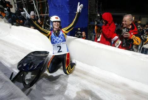 Feb. 13, 2002 - U.S. - NO MAGS, NO SALES -- KRT SPORTS STORY SLUGGED: OLY-LUGE KRT PHOTOGRAPH BY DAMON WINTER DALLAS MORNING NEWS (February 13) SALT LAKE CITY, UT-- Sylke Otto of Germany celebrates her gold medal win during the women s luge finals at Utah Olympic Park on Wednesday, February 13, 2002. (DA) NC KD BL 2002 (Horiz) (mvw) News Archive - Feb. 13, 2002 - ZUMAm67