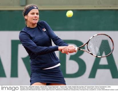 French Open 2014, Roland Garros,Paris,ITF Grand Slam Tennis Tournament, Julia Goerges (GER),Aktion,Einzelbild, Halbkoerper,Querformat