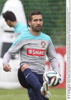 Na - Obidos, 28 05 2014 - JoÃƒÂ£o Moutinho, during training this morning the National selection in the Praia d El Rei, h foh follows the second stage of the preparation stage the World Cup football that will compete in Brazil. World Cup 2014: Training Selection Portugal  - ZUMAat2