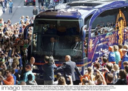 Dutch coach arrives at stadium The Kuip during a training session of The Netherlands for the world Cup 2014 in Brazil on May 30, 2014 at Rotterdam, The Netherlands. The Netherlands Training session 2013 2014 xVIxxIVx 2338217