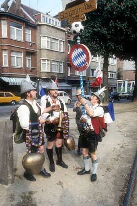 Fans des FC Bayern München zum Finale im Europapokal der Landesmeister in Brüssel
