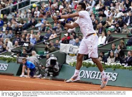 TENNIS - ATP, French Open 2014 PARIS,FRANKREICH,01.JUN.14 - TENNIS - ATP Tennis Herren World Tour, Grand Slam, Roland Garros, French Open. Bild zeigt Jo-Wilfried Tsonga (FRA). 
