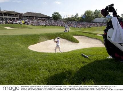 June 1, 2014 - Columbus, OH, United States of America - Adam Scott hits out of a bunker on the 18th hole during the final round of the Memorial Tournament presented by Nationwide Insurance at Muirfield Village Golf Club in Dublin, Ohio. PGA Golf Herren 2014: the Memorial Tournament JUN 01 - ZUMAc04