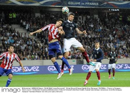 Olivier Giroud (France) Danilo Ortiz (Paraguay) FOOTBALL : France vs Paraguay - Match amical - 01 06 2014 N.LeGouic FEP Panoramic 