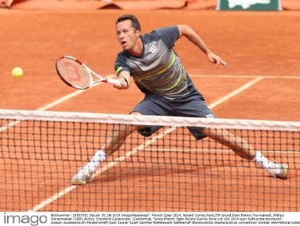 French Open 2014, Roland Garros,Paris,ITF Grand Slam Tennis Tournament, Philipp Kohlschreiber (GER),Aktion, Einzelbild,Ganzkörper, Querformat,