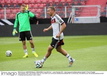 Lukas Podolski (D) - Abschusstraining Nationalmannschaft in Mainz