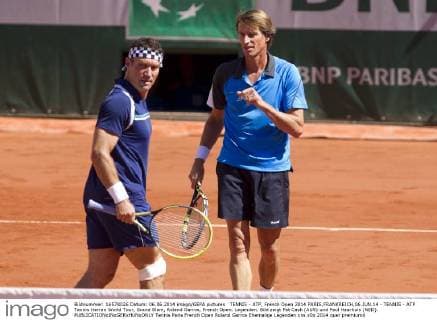 TENNIS - ATP, French Open 2014 PARIS,FRANKREICH,06.JUN.14 - TENNIS - ATP Tennis Herren World Tour, Grand Slam, Roland Garros, French Open. Legenden. Bild zeigt Pat Cash (AUS) und Paul Haarhuis (NED). 