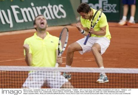 TENNIS - ATP, French Open 2014 PARIS,FRANKREICH,07.JUN.14 - TENNIS - ATP Tennis Herren World Tour, Grand Slam, Roland Garros, French Open, Doppel, Finale. Bild zeigt den Jubel von Julien Benneteau und Edouard Roger-Vasselin (FRA). 
