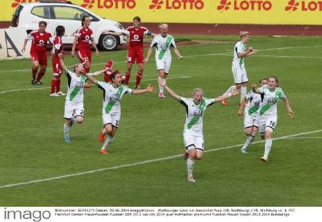 Wolfsburger Jubel um Alexandra Popp (VfL Wolfsburg) VfL Wolfsburg vs. 1. FFC Frankfurt