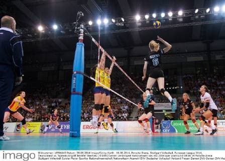 08.06.2014, Porsche Arena, Stuttgart Volleyball, European League 2014, Deutschland vs. Spanien Angriff Jennifer Geerties ( 6 GER)