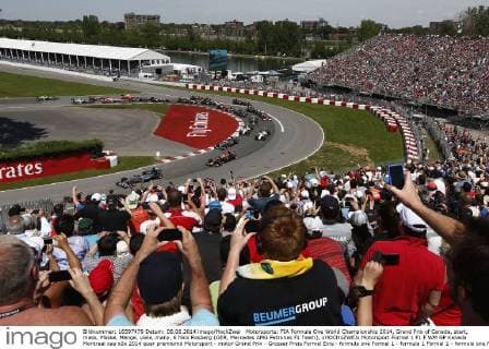 Motorsports: FIA Formula One World Championship 2014, Grand Prix of Canada, start, mass, Masse, Menge, viele, many, 6 Nico Rosberg (GER, Mercedes AMG Petronas F1 Team), xHOCHxZWEIx