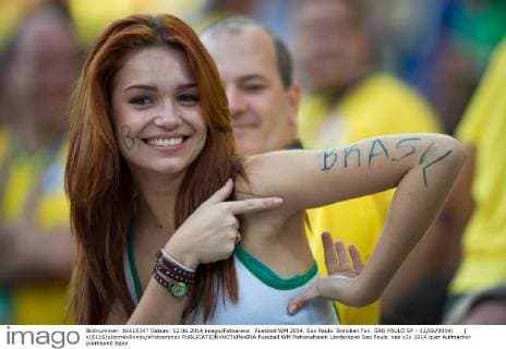 Fussball WM 2014. Sao Paulo. Brasilien Fan. SAO PAULO SP - 12 06 2014: ( x(5115)xJonnexRorizx xFotoarenax 