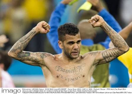 Daniel Alves (BRA), JUNE 12, 2014 - Football Soccer : FIFA World Cup Brazil 2014 Group A match between Brazil 3-1 Croatia at Arena de Sao Paulo in Sao Paulo, Brazil. Noxthirdxpartyxsales  (ptmb057840)