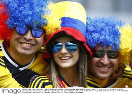 Colombia s fans pose before a Group C match of 2014 FIFA at the Estadio Mineirao Stadium in Belo Horizonte, June 14, 2014. (Xinhua Liu Bin)(pcy) (SP)BELO HORIZONTE- 2014-GROUP -FANS 