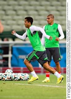26160614JDI_ENT_MEX_DOSSANTOS Action photo during training Seleccion Mexico, World Cup 2014, in Photo: Giovani Dos Santos 16 06 2014 Stadium: Castelao, Fortaleza. - xROBERTOxMAYAx 