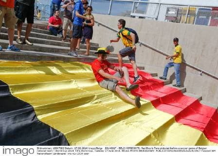 20140617 - BELO HORIZONTE: Red Devils Fans pictured before a soccer game of Belgian national team - World Cup 2014 FIFA World Cup, Tuesday 17 June 2014. BELGA PHOTO BRUNOxFAHY 