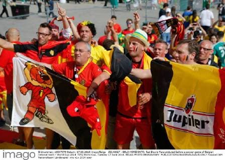 20140617 - BELO HORIZONTE: Red Devils Fans pictured before a soccer game of Belgian national team - World Cup 2014 FIFA World Cup, Tuesday 17 June 2014. BELGA PHOTO BRUNOxFAHY 