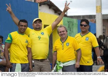 09170614JDI_BRA_MEX_FANS Fans of Brazil, Group A match number 16 of the 2014 World Cup 17 06 2014 - xOSVALDOxAGUILARx 