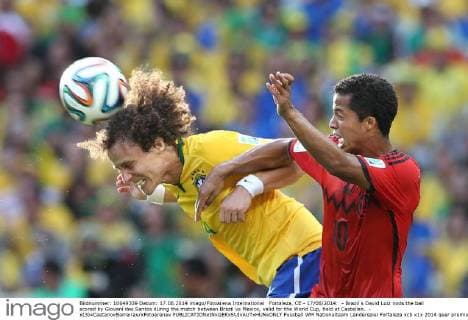 Fortaleza, CE - 17 06 2014: - Brazil s David Luiz nods the ball scored by Giovani dos Santos during the match between Brazil vs Mexico, valid for the World Cup, held at Castellan. - x(3)xCaetanoxBarreirax xFotoarenax 