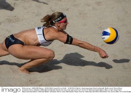 18.06.2014, Berlin, Washingtonplatz Beachvolleyball, Berlin smart Grand Slam Annahme Katrin Holtwick (GER)