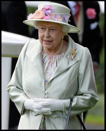 18 06 2014. Ascot, United Kingdom. Queen Elizabeth II. arrives at Royal Ascot- Day 2, Ascot Racecourse. AndrewxParsonsx xi-Images  IIM-2483-0003